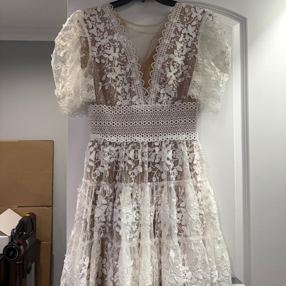 Bronx & Banco Elegant Lace White Dress